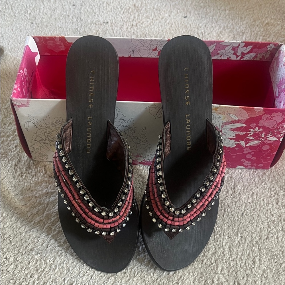 Chinese Laundry Black and Pink Beaded Sandals